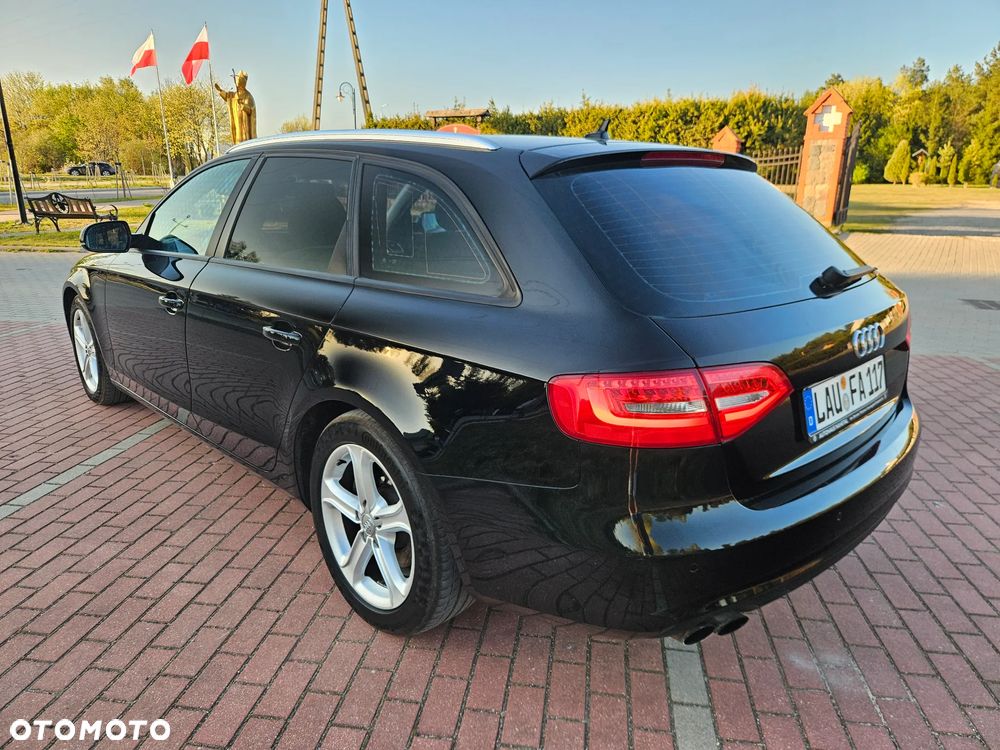 Audi A4 Avant 2.0 TDI DPF multitronic S line Sportpaket - 5
