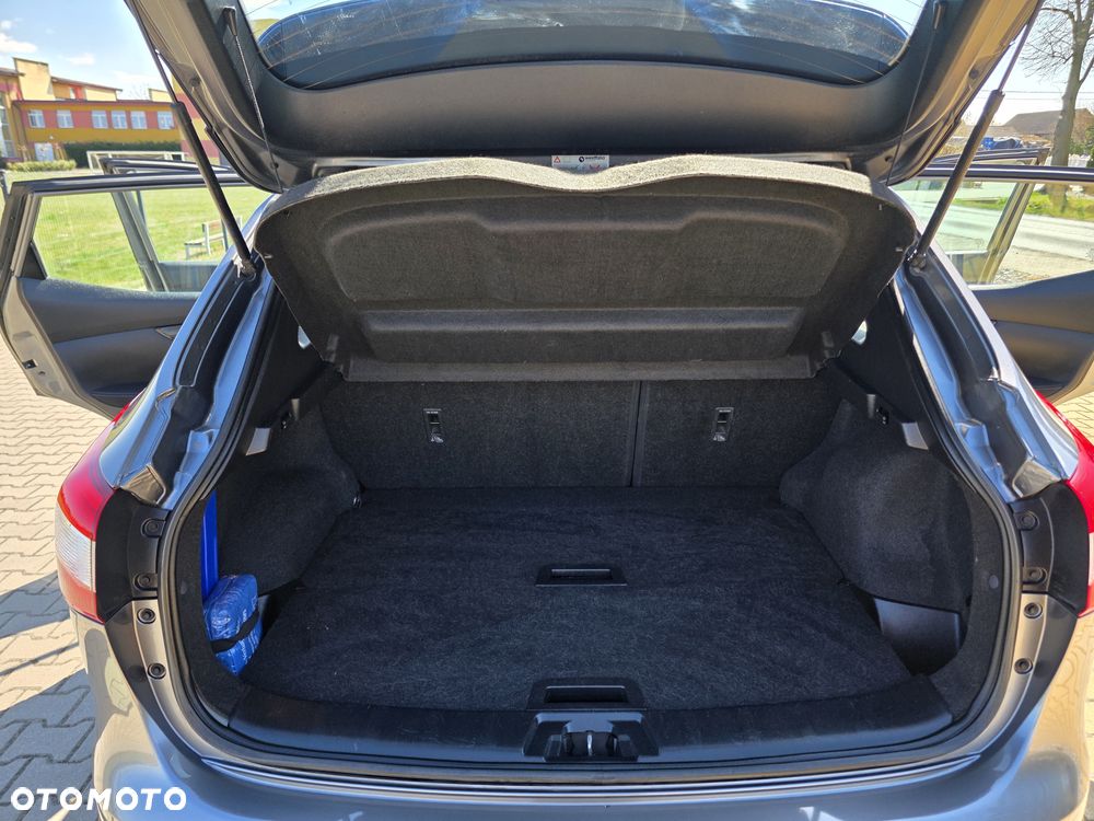 Nissan Qashqai 1.6 dCi 360 S&S - 10