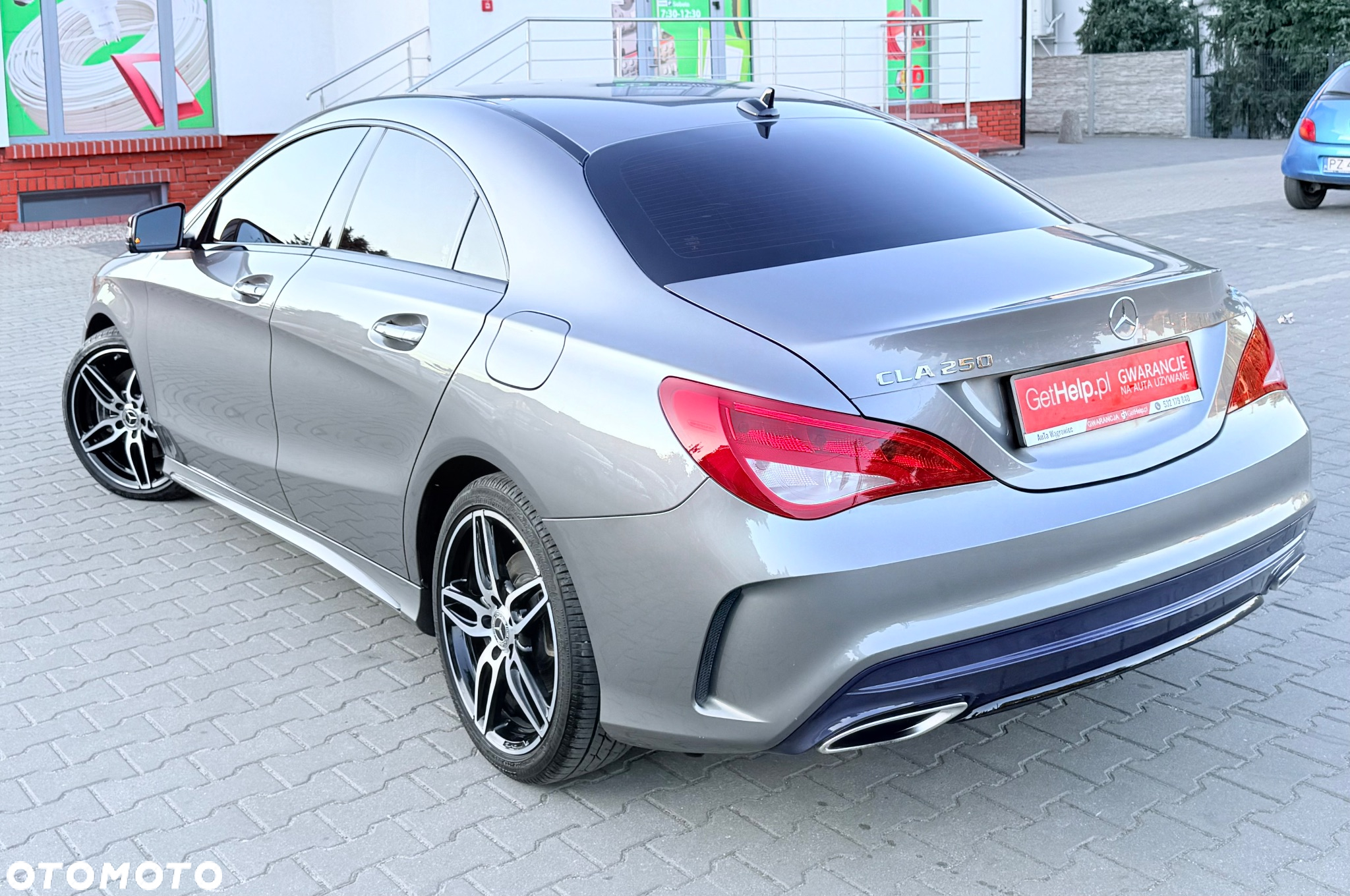 Mercedes-Benz CLA 250 4-Matic AMG Line - 28