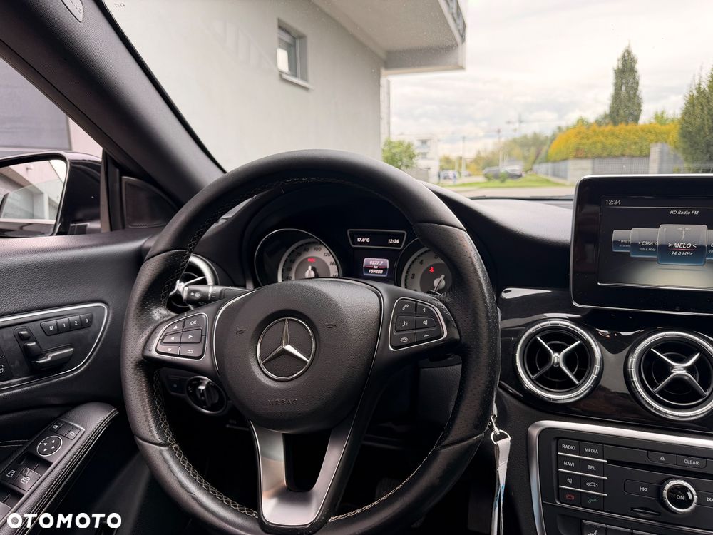 Mercedes-Benz CLA 250 4-Matic - 22
