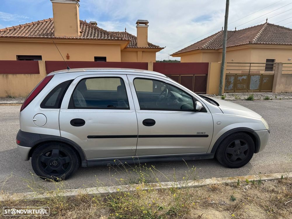 Opel Corsa 1.2 16V Elegance - 5
