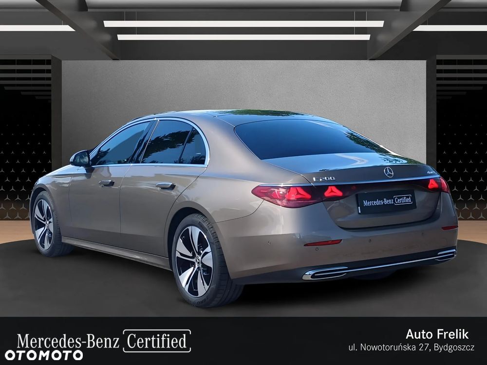 Mercedes-Benz Klasa E 200 4Matic 9G-TRONIC Edition AVANTGARDE - 3