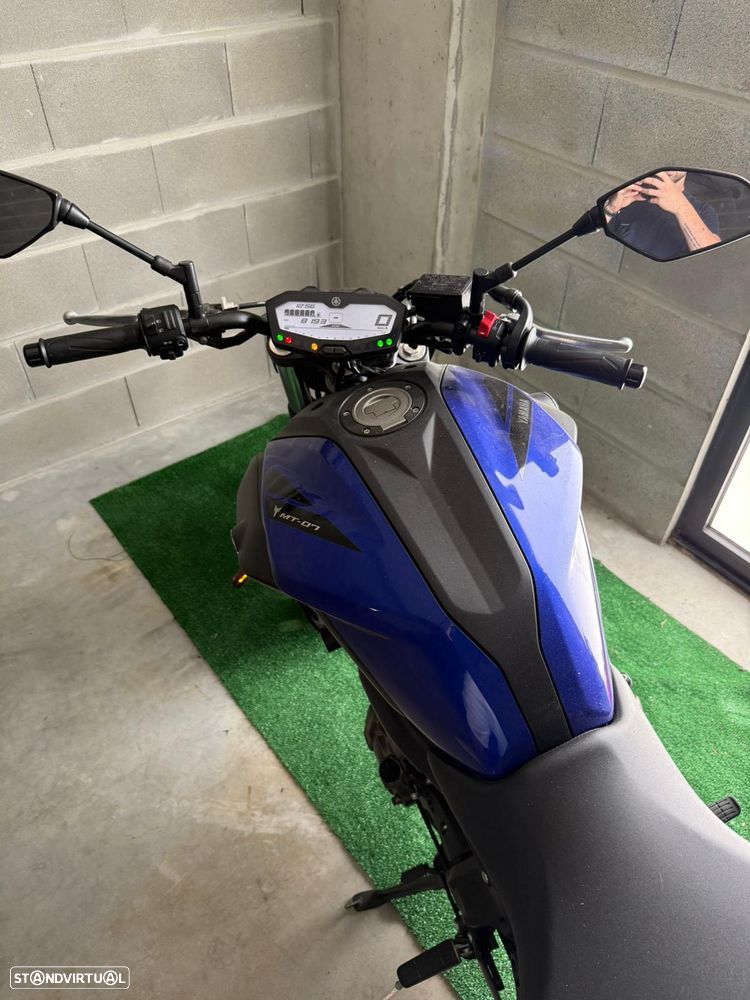 Yamaha MT-07 - 5