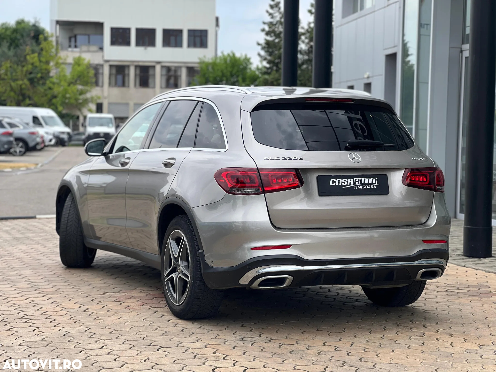 Mercedes-Benz GLC 220 d 4MATIC - 4