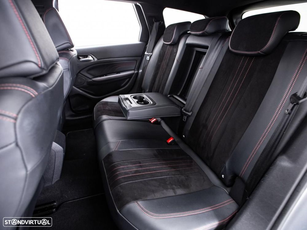Peugeot 308 SW - 10