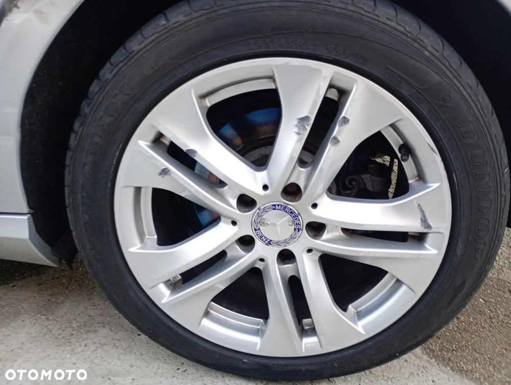 Mercedes-Benz Klasa E 200 CDI BlueEff - 16