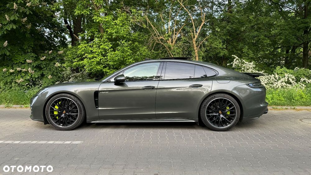 Porsche Panamera 2022 photo 2