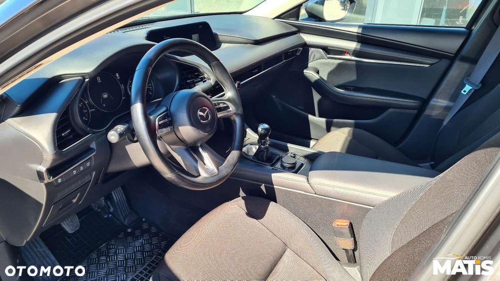 Mazda 3 - 6