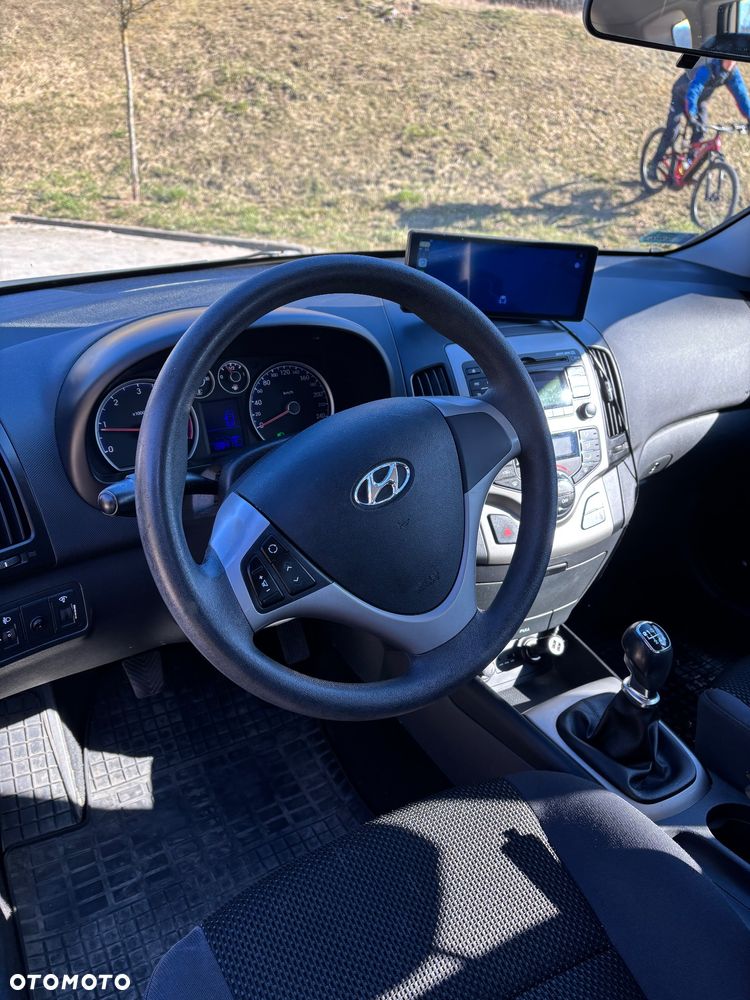 Hyundai i30 1.6 CRDi Premium - 13