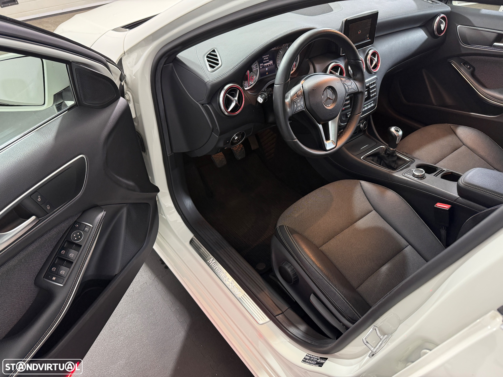 Mercedes-Benz A 180 CDi BE Edition Urban - 12