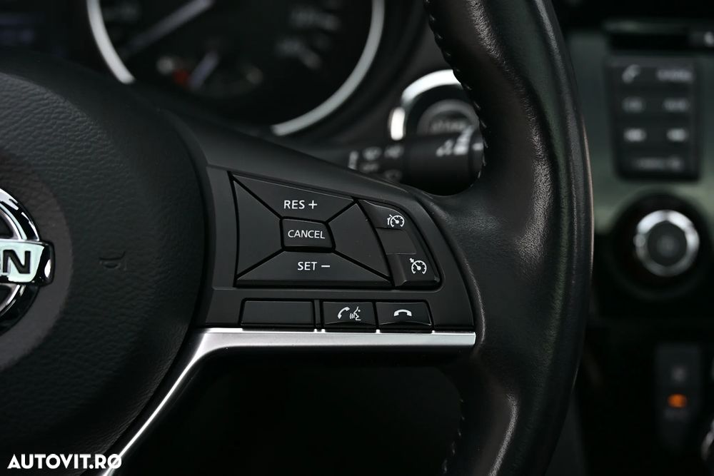 Nissan Qashqai 1.5 DCI TEKNA+ - 32