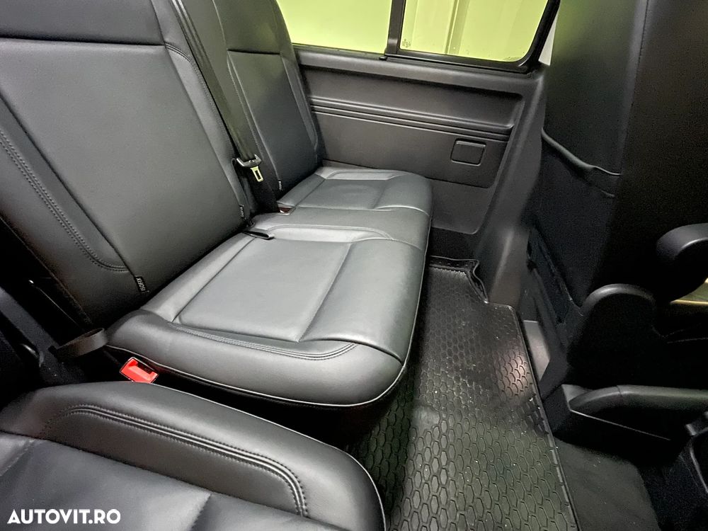 Volkswagen Caravelle T6 2.0 TDI LR Highline DSG 4M - 17