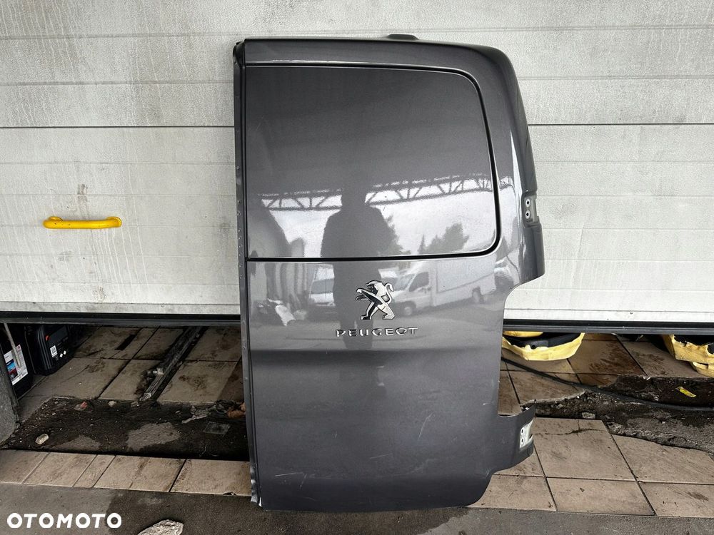 DRZWI PRAWE TYŁ TYLNE PEUGEOT PARTNER EXPERT JUMPY PROACE III 16- - 1