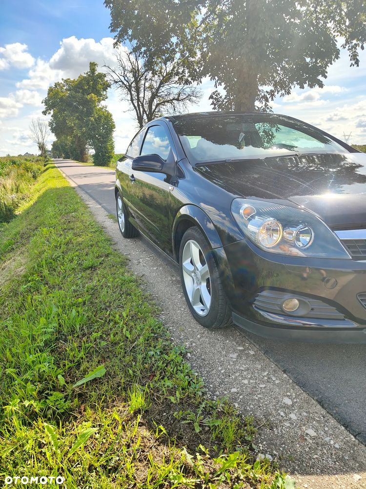 Opel Astra 1.6 Sport - 22