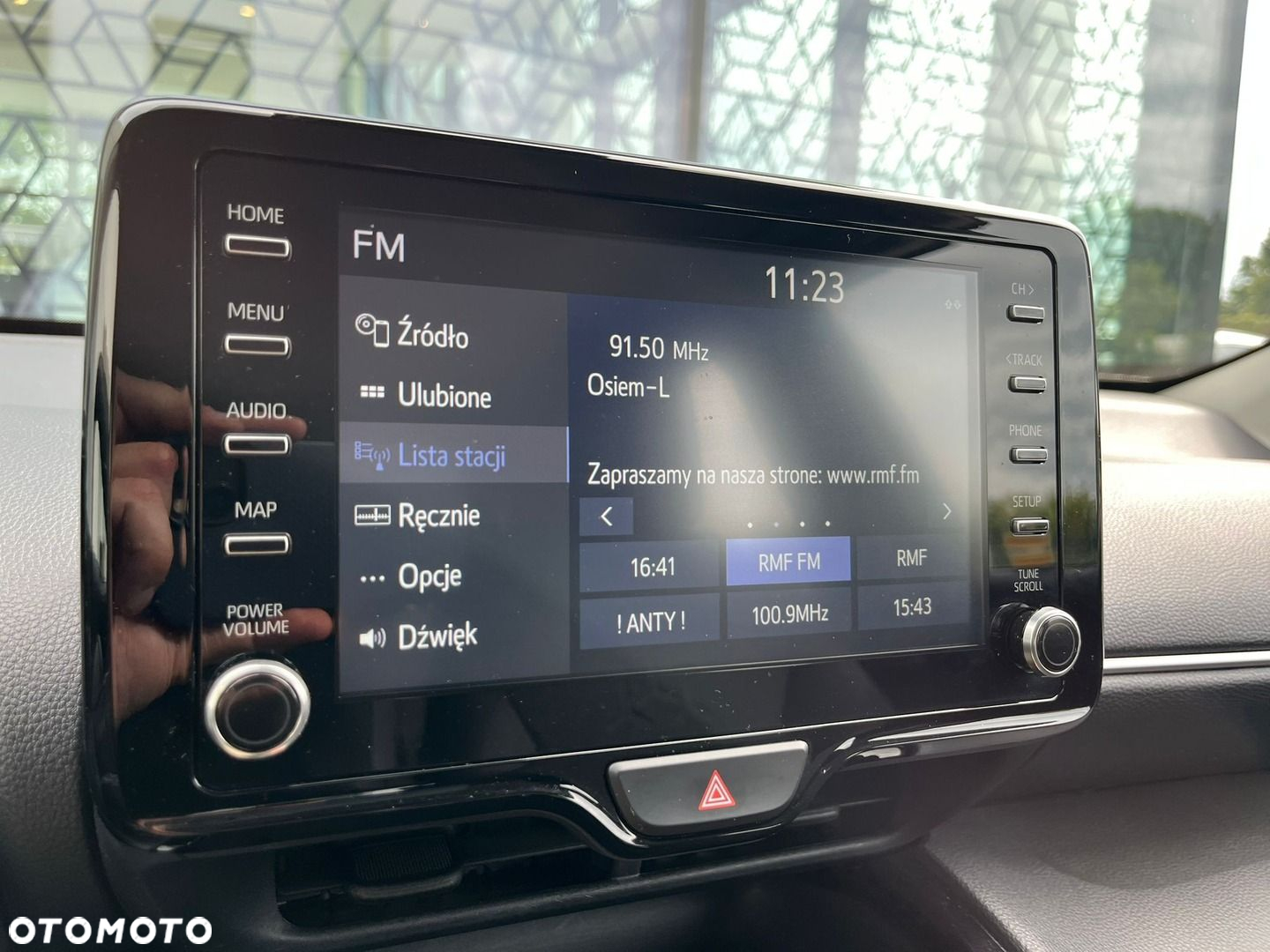 Toyota Yaris Cross Hybrid 1.5 Comfort - 17