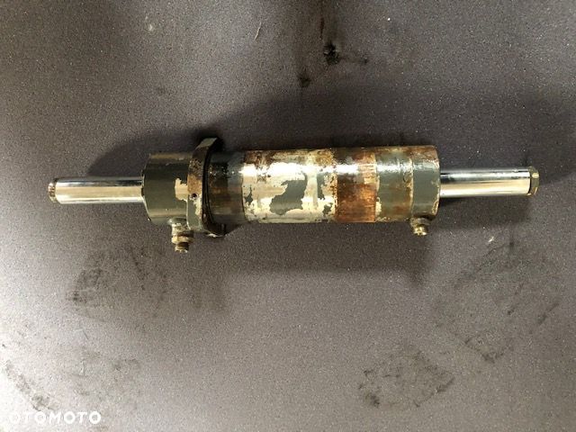 Carraro Siłownik Skrętu - 1