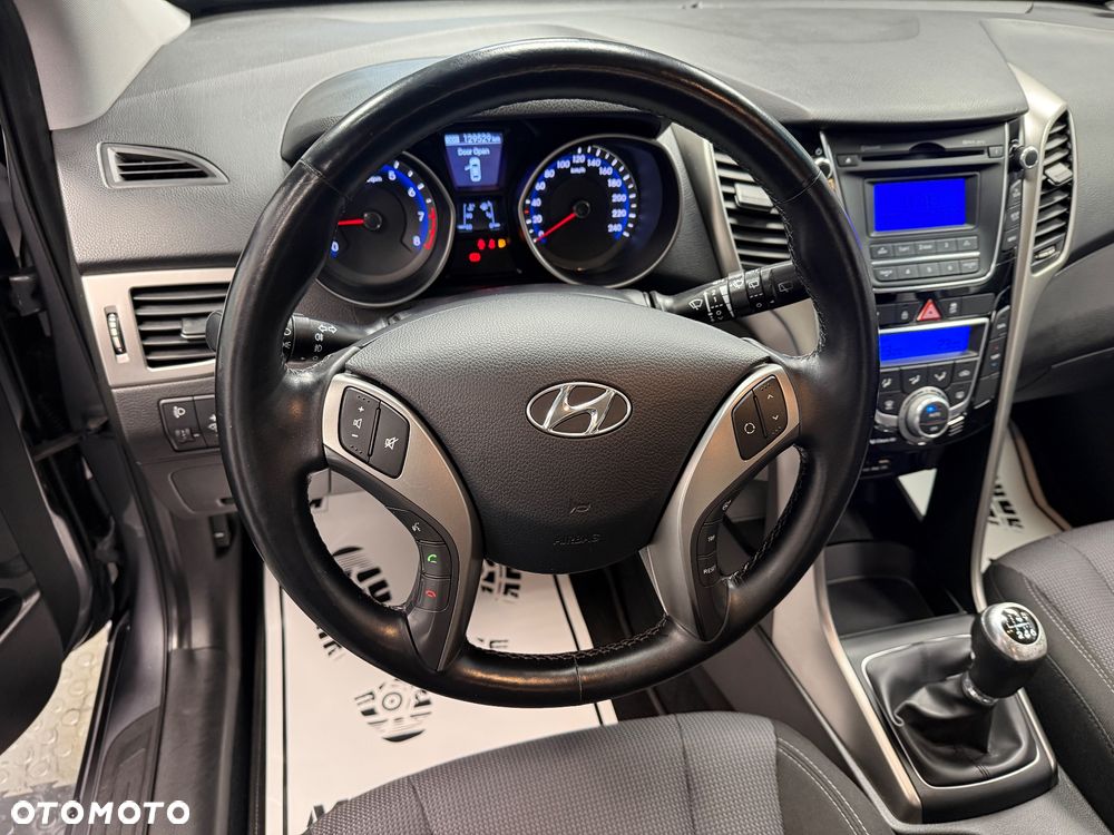 Hyundai i30 - 12