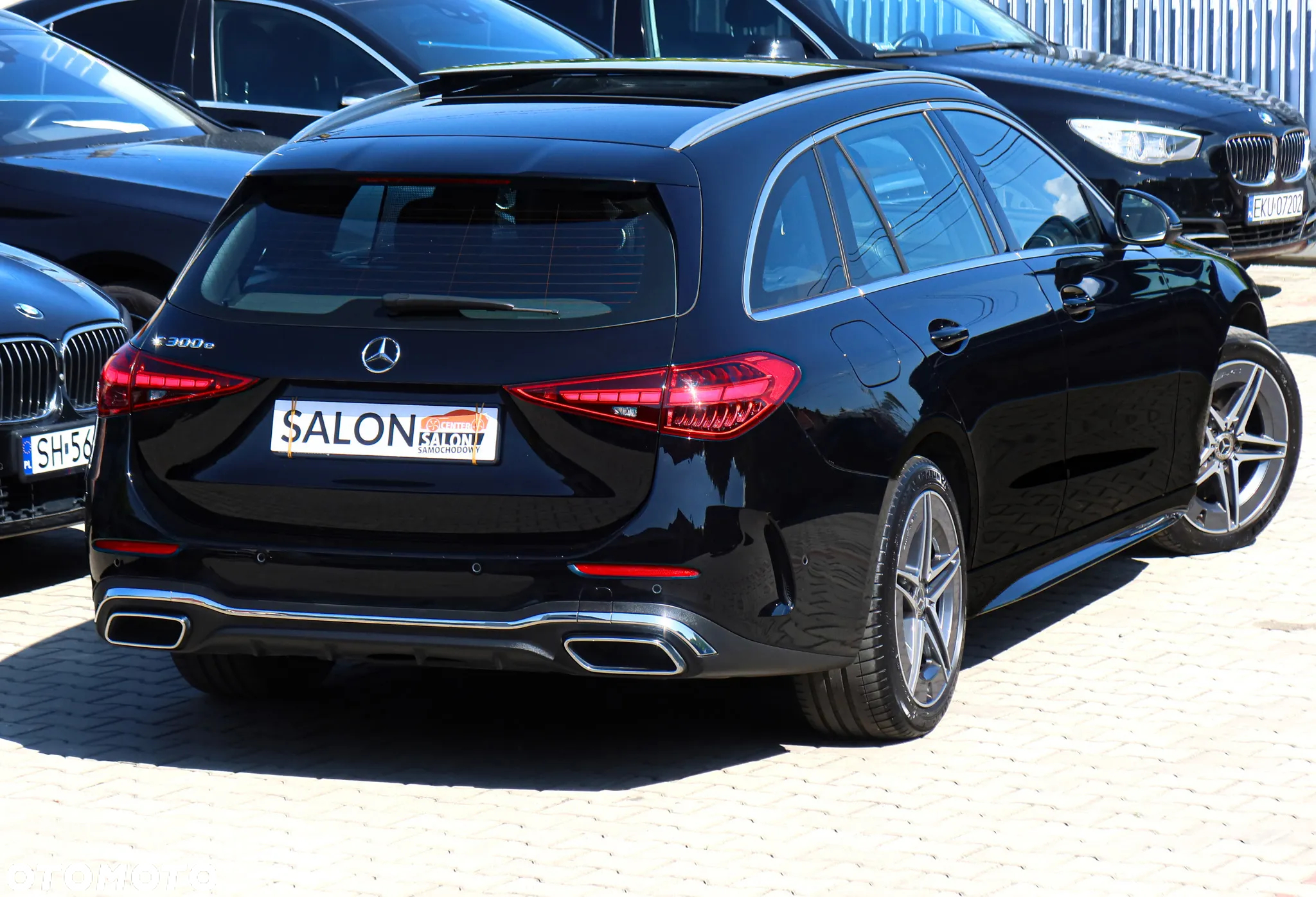 Mercedes-Benz Klasa C 300 e PHEV AMG - 32