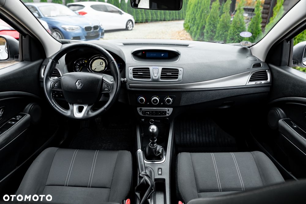 Renault Megane 1.6 16V Business - 26