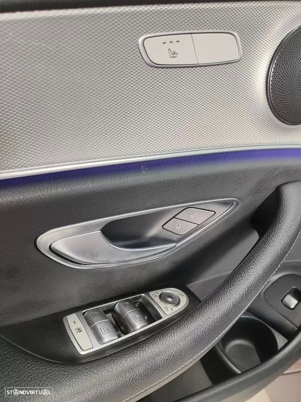Mercedes-Benz E 300 de AMG Line - 18