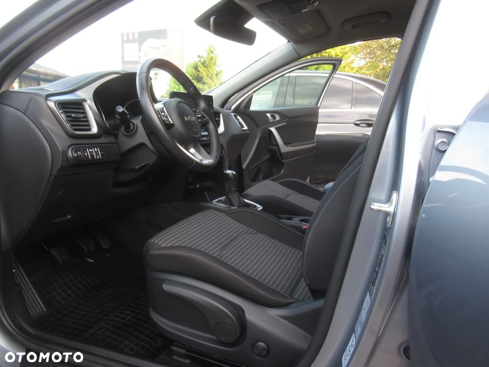 Kia Ceed 1.5 T-GDI M - 5