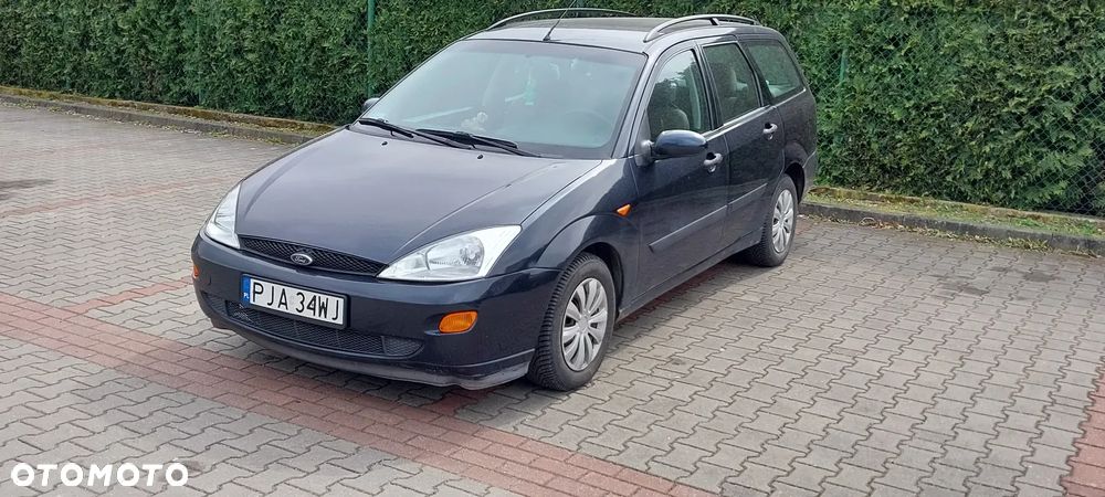 Ford Focus Ambiente - 1