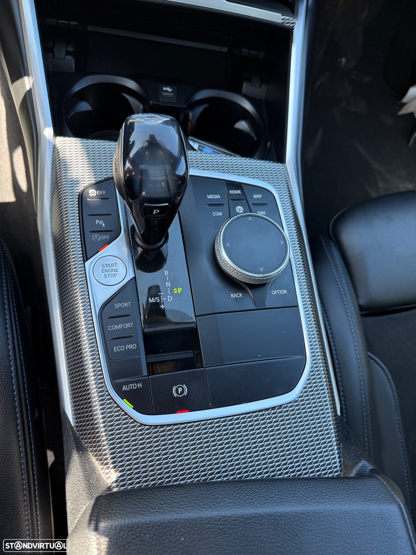 BMW 320 i Touring Pack M Shadow Auto - 16