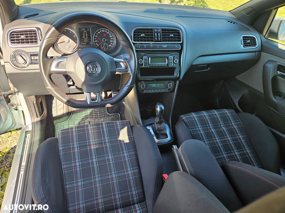 Volkswagen Polo 1.4 DSG GTI - 9