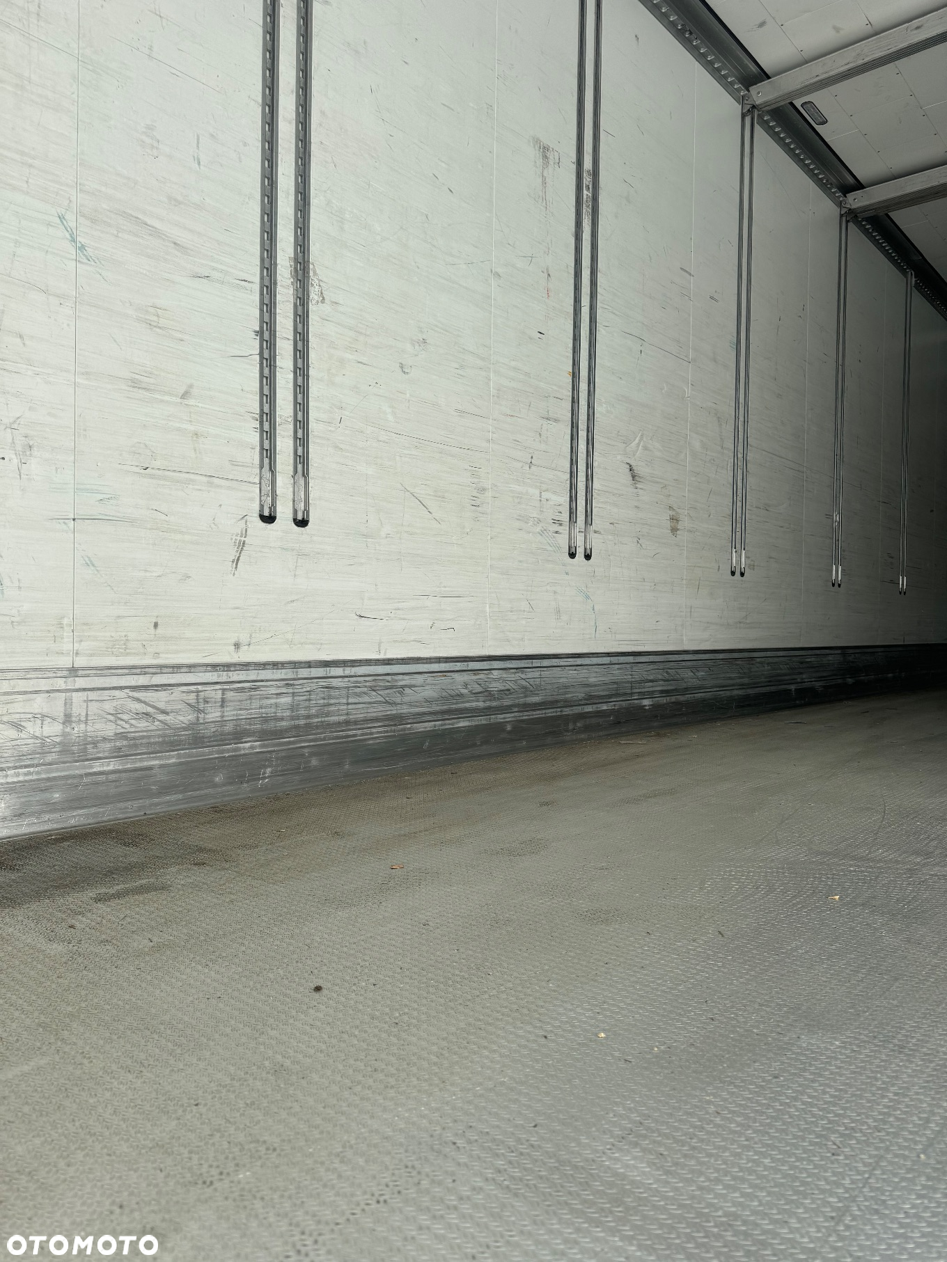 Schmitz Cargobull - 17