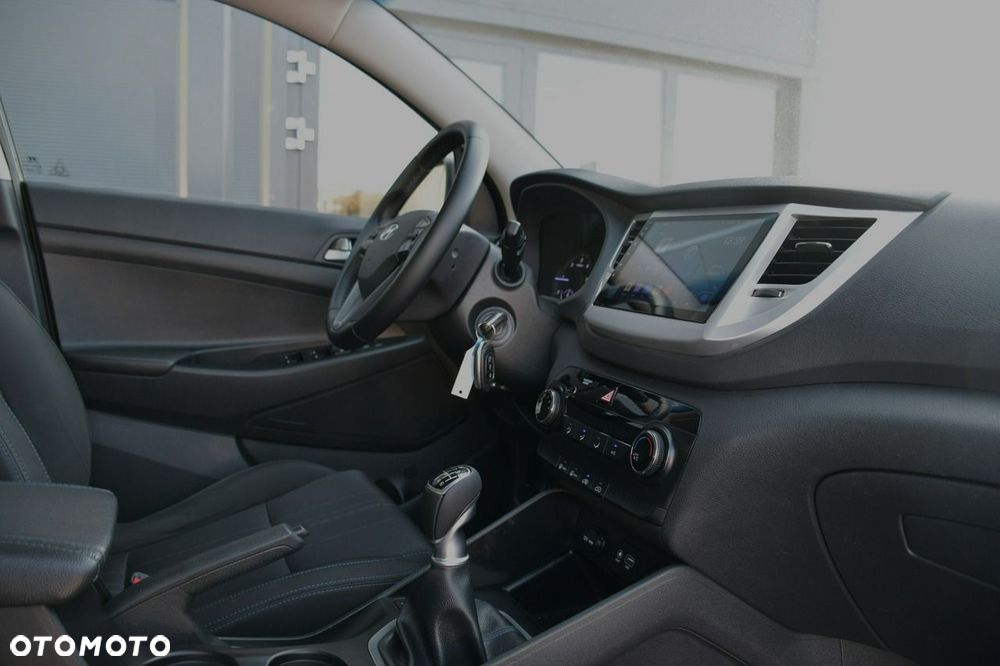 Hyundai Tucson 1.7 CRDI BlueDrive Classic 2WD - 13