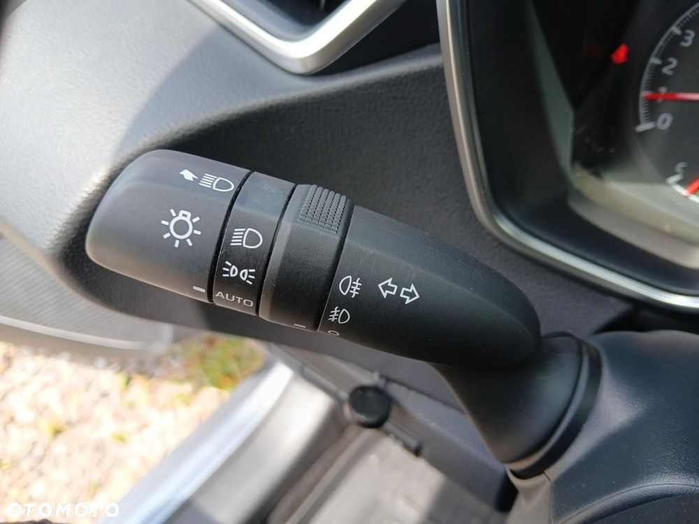 Toyota Corolla - 23