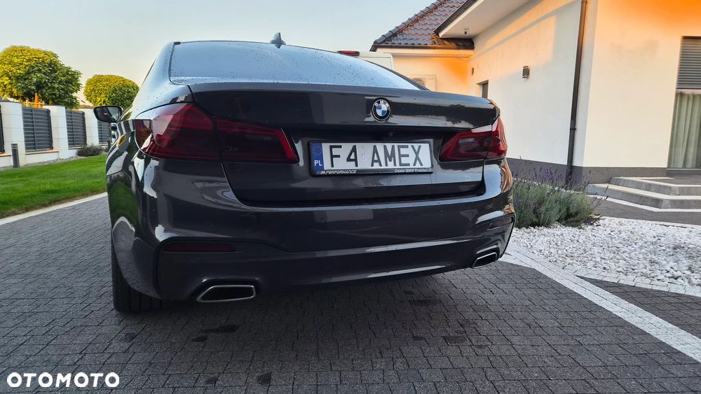 BMW Seria 5 520d xDrive - 6
