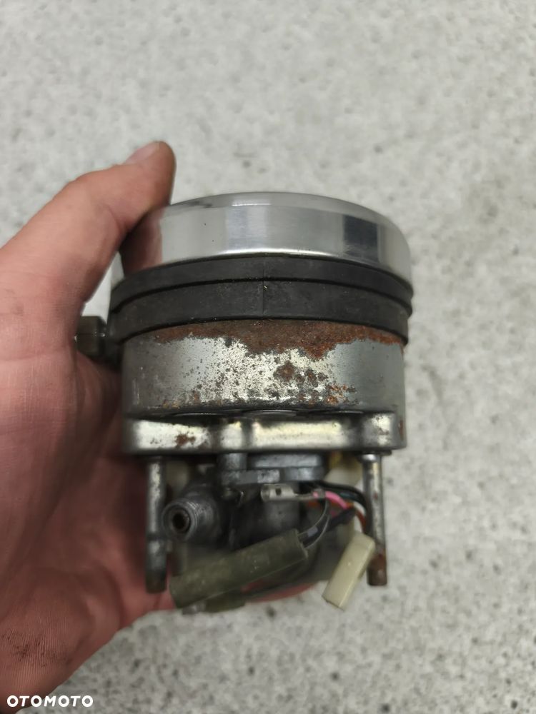 Licznik, zegar, prędkościomierz Suzuki VS 1400 VS1400 Intruder 1400 - 3