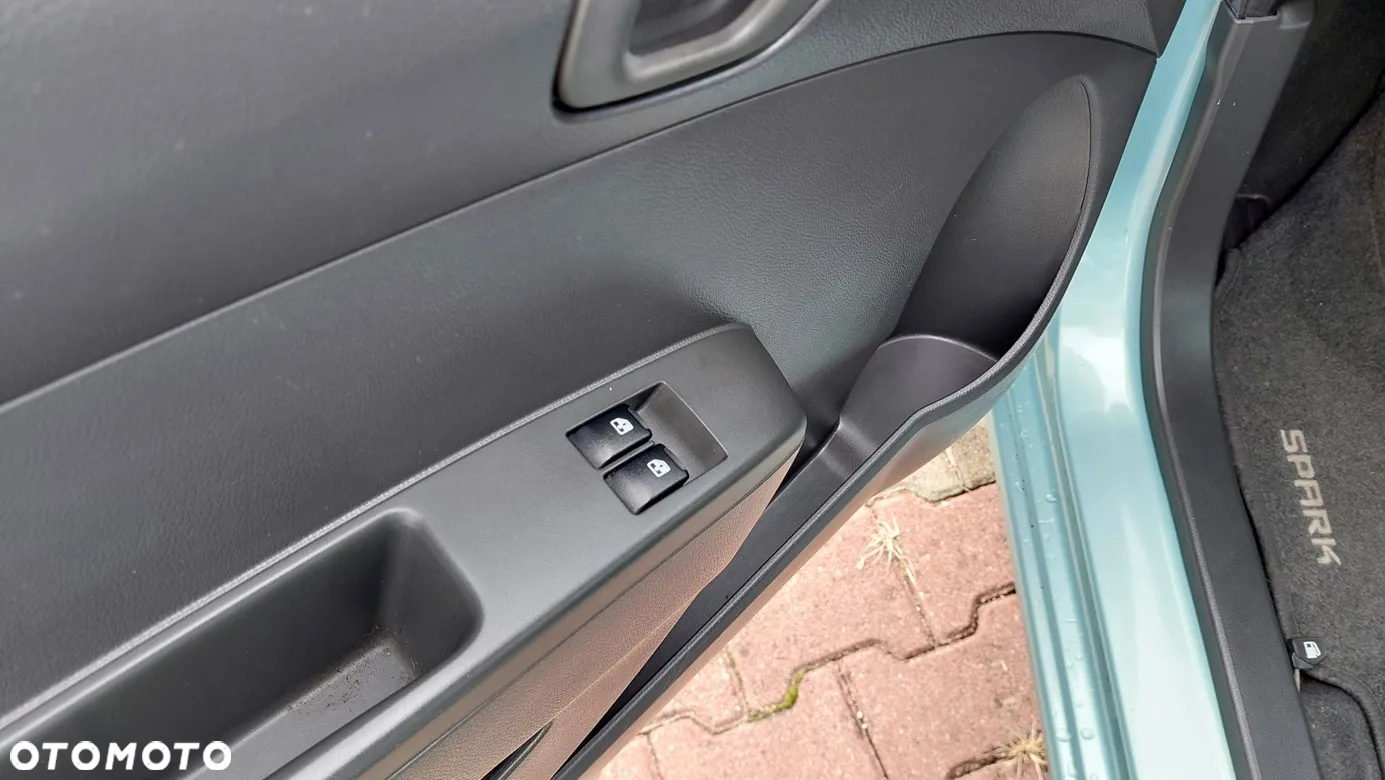Chevrolet Spark - 12