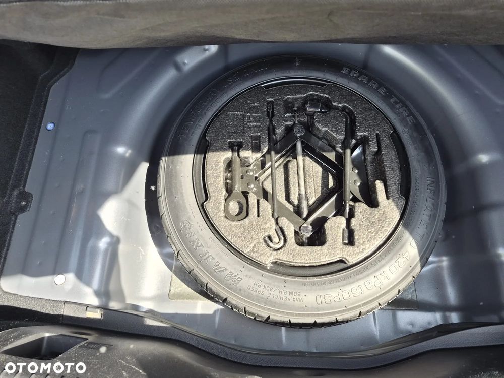 Hyundai i30 1.6 CRDI Trend - 34