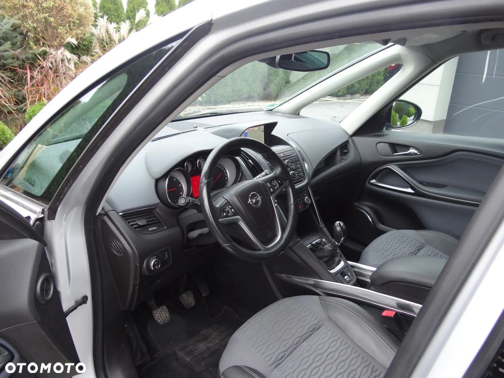 Opel Zafira Tourer 2.0 CDTI Innovation - 15
