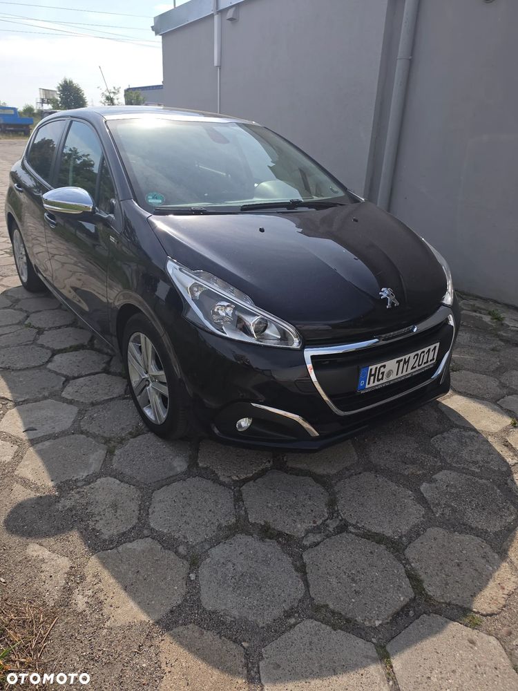 Peugeot 208 82 PureTech Style - 1