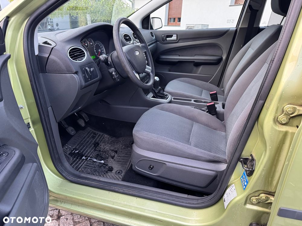 Ford Focus - 20