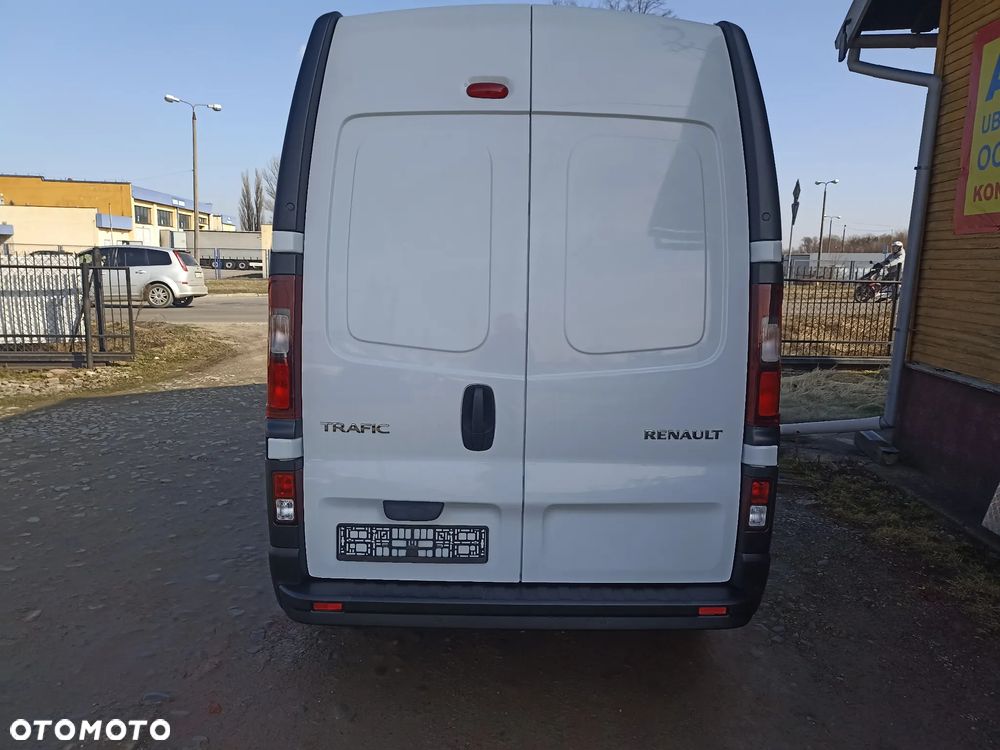 Renault TRAFIC - 5