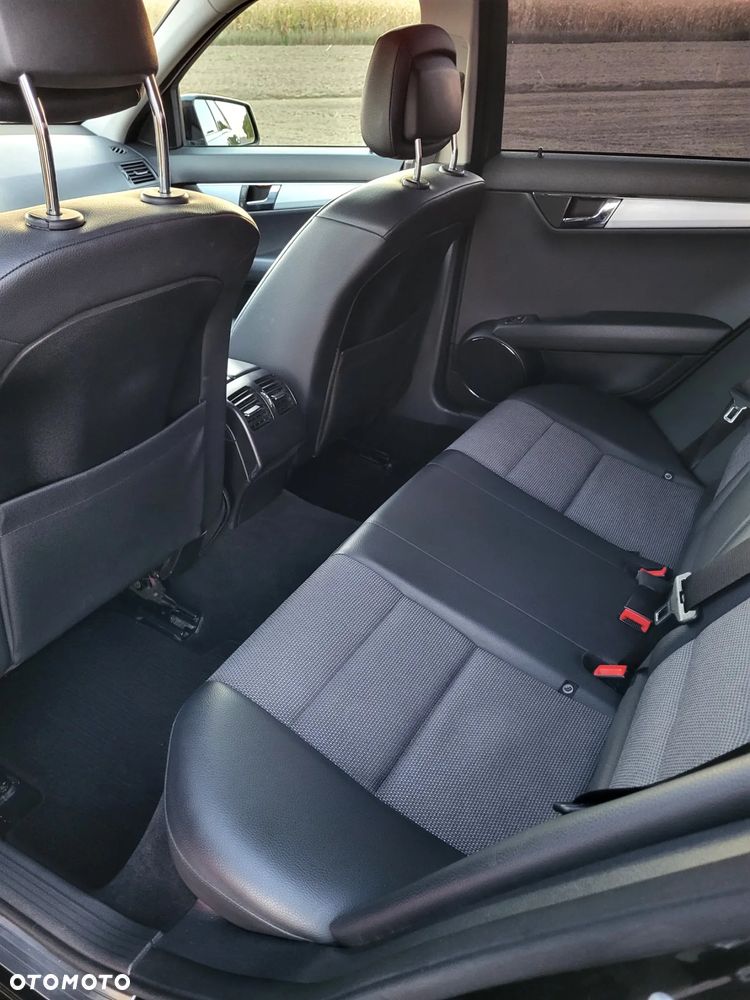 Mercedes-Benz Klasa C 200 Kompressor Avantgarde - 12