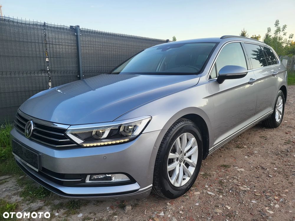 Volkswagen Passat 2.0 TDI SCR DSG Business - 1