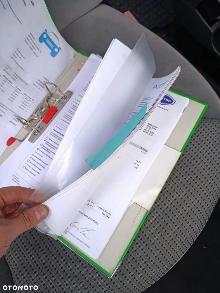 Peugeot 807 HDi 165 Family - 30