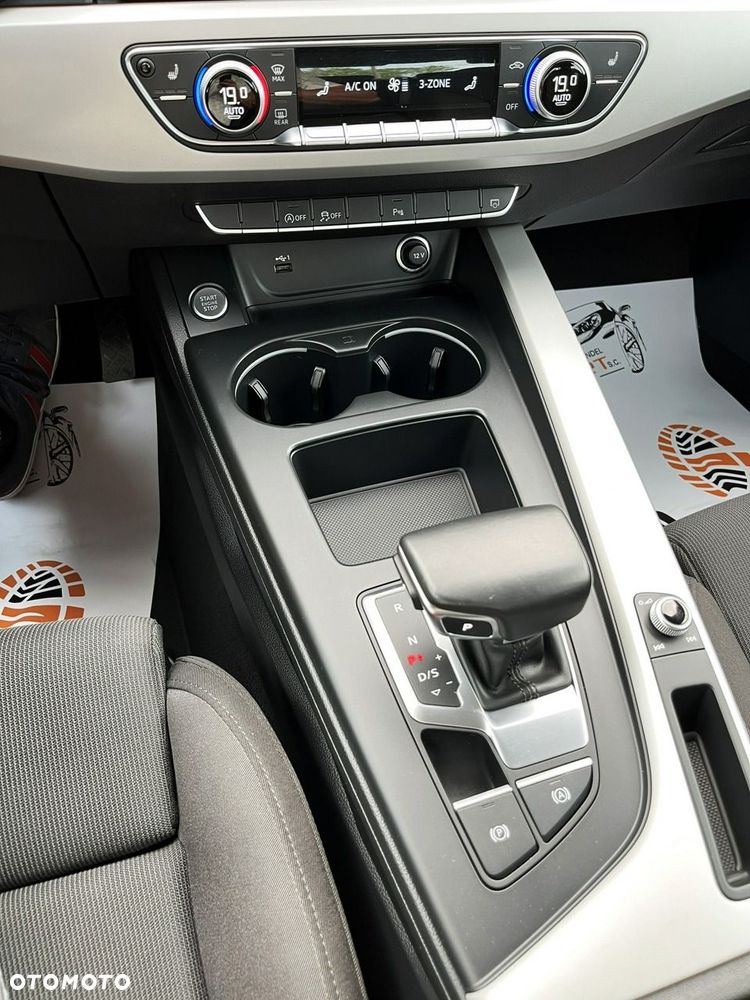 Audi A4 Limousine - 22