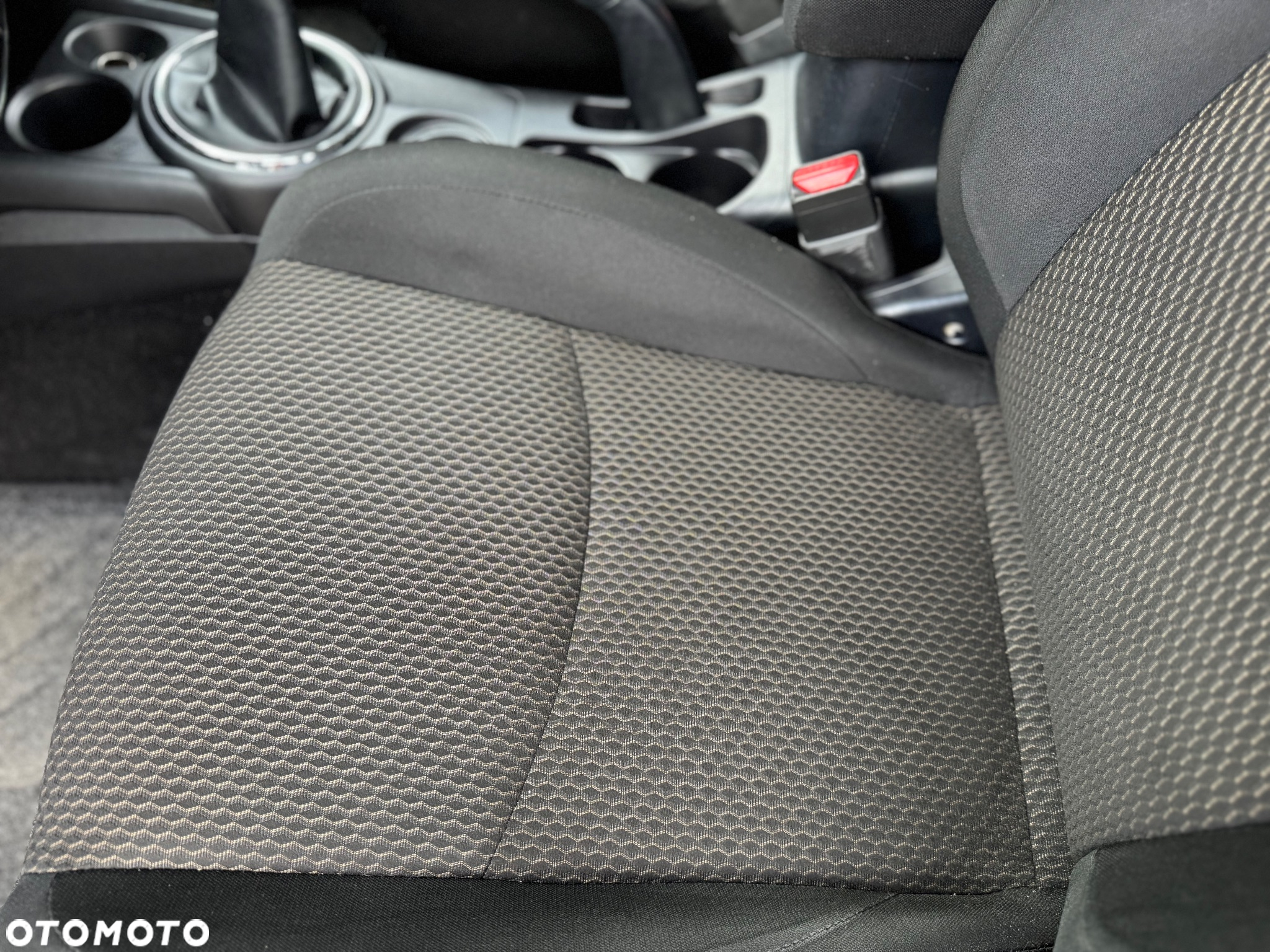 Mitsubishi ASX 1.6 2WD Invite - 27