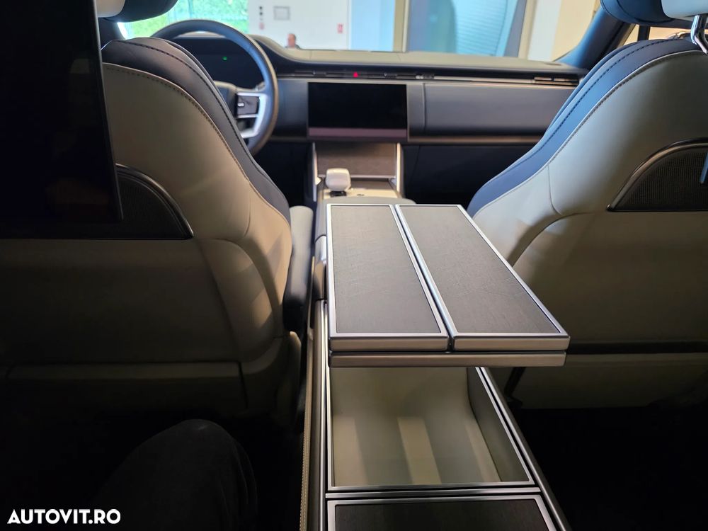 Land Rover Range Rover 4.4 V8 P615 LWB MHEV SV - 21