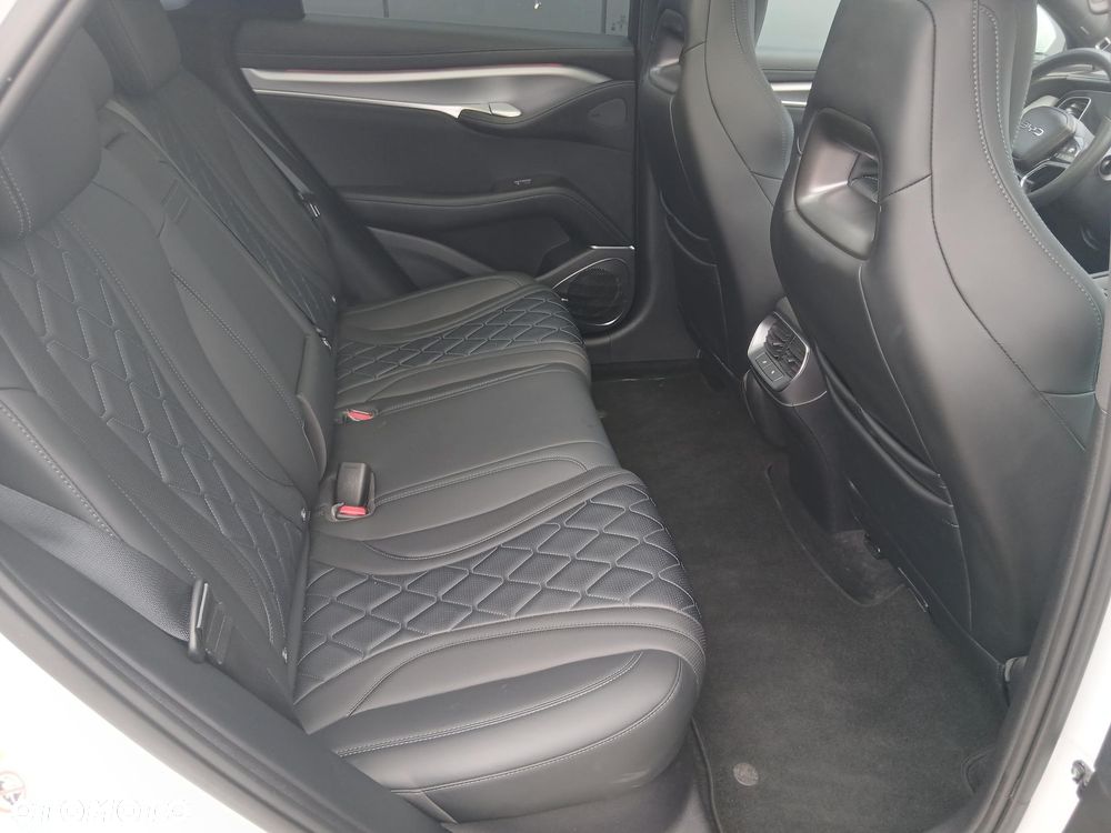 BYD Sealion 7 91.3kWh Excellence AWD - 10