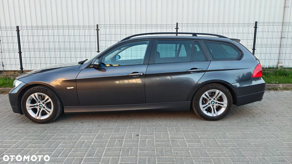 BMW Seria 3 - 12