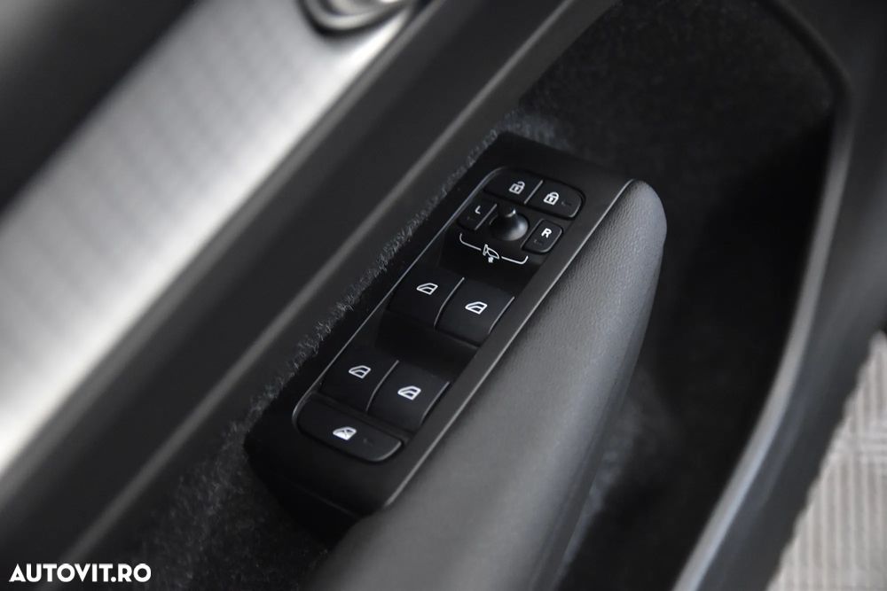 Volvo XC 40 Recharge T5 Twin Engine AT7 Inscription Expression - 15