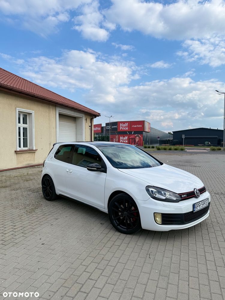 Volkswagen Golf 2.0 GTI - 4