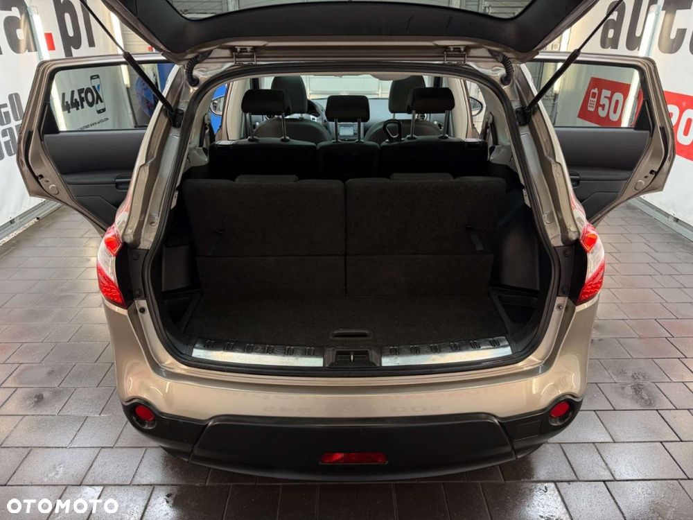 Nissan Qashqai+2 - 33